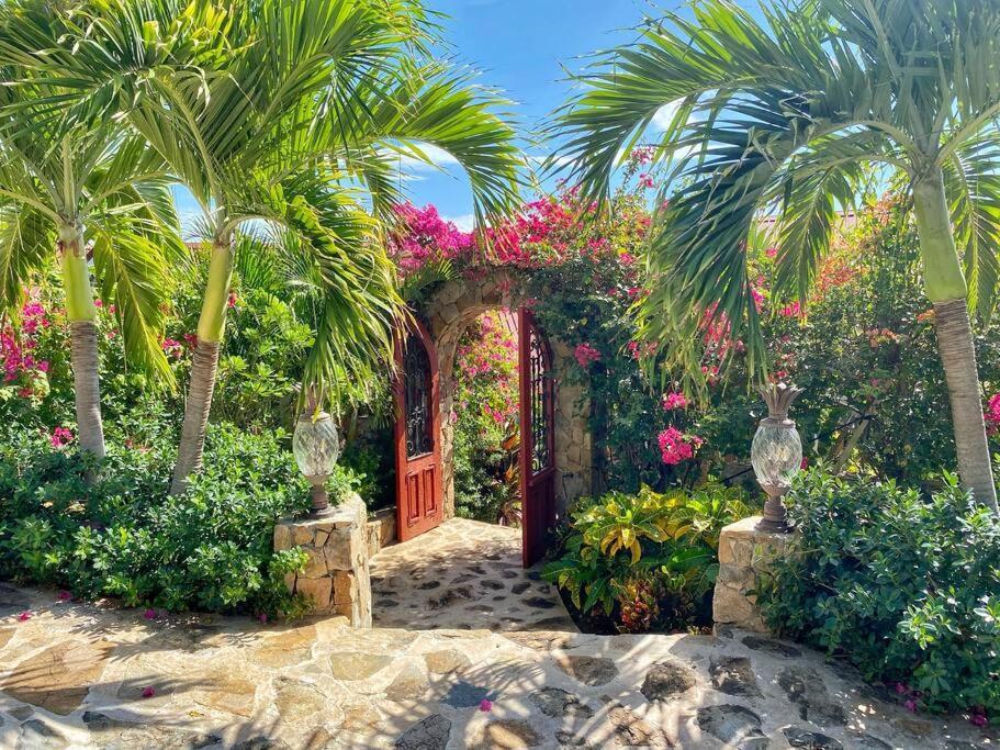 Luxury 7Br Waterfront Villa With Views Of Marina Cay And Scrub Island East End Exterior photo